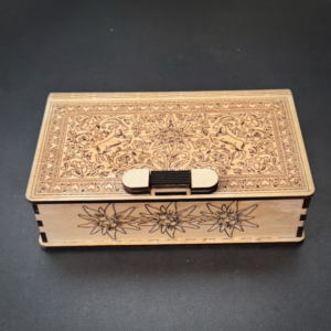 Elegante Geschenkbox in Buchoptik